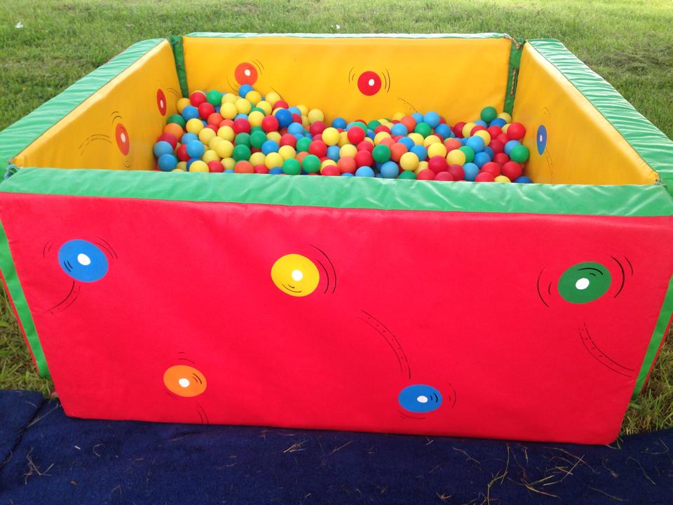 happy hopper bouncy castle